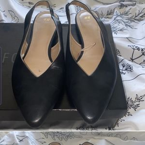 H&M Flat black slingback